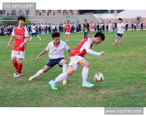 激情四溢的原版足球战歌舞蹈视频带你领略足球的魅力与热血瞬间